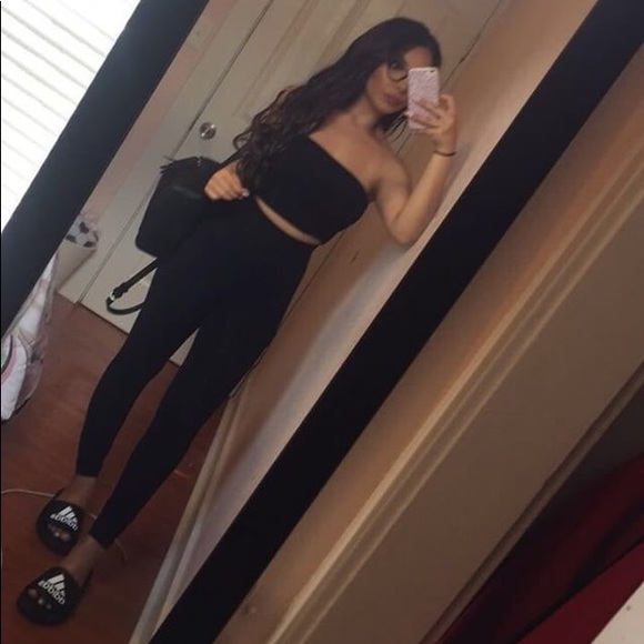 Meet your Posher, Deisy - Picture 1 of 1